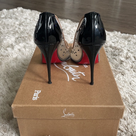 Christian Louboutin pump - Picture 3 of 11